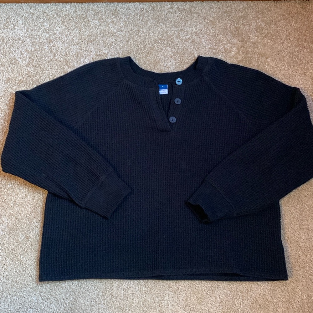 Old Navy henley sweatshirt